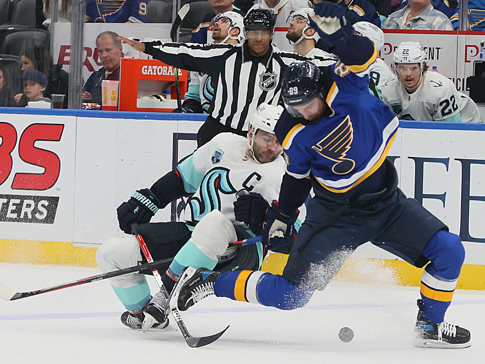 Blues 2, Kraken 1